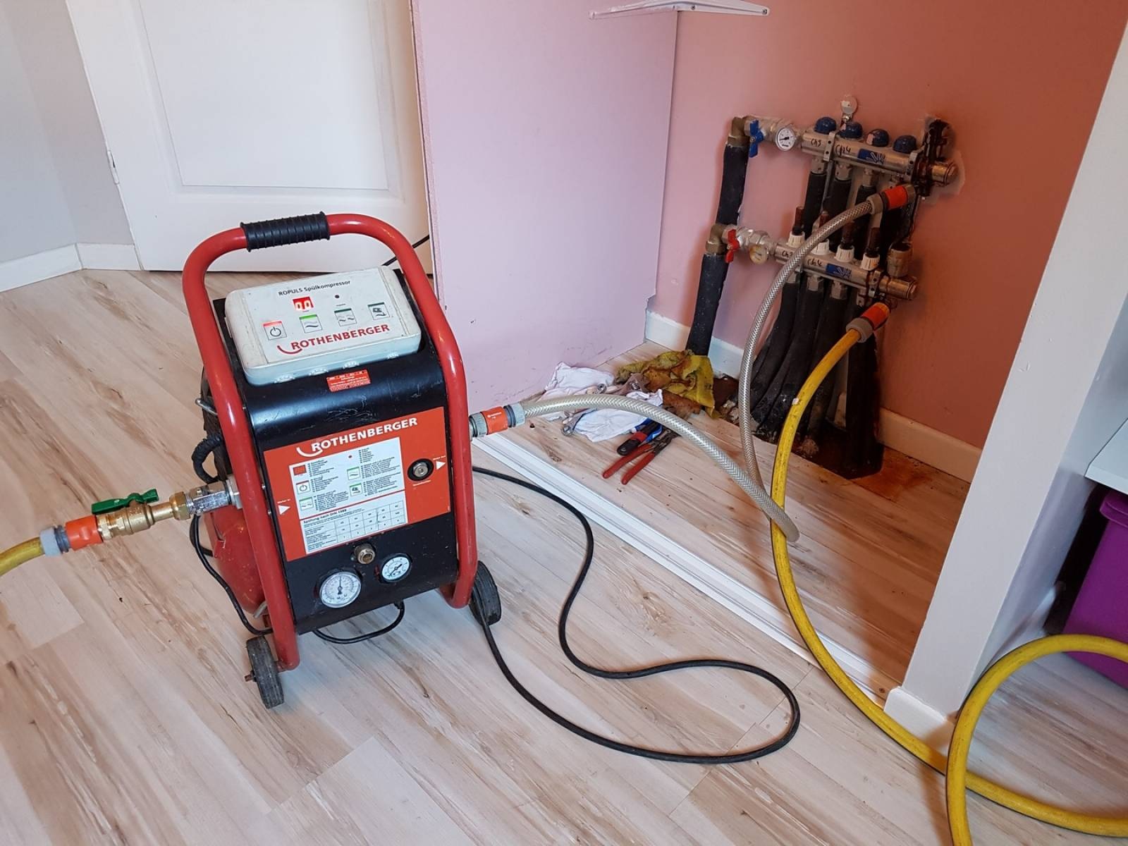 Sultançiftliği Vaillant Hermetik Şofben Kombi Bakımı